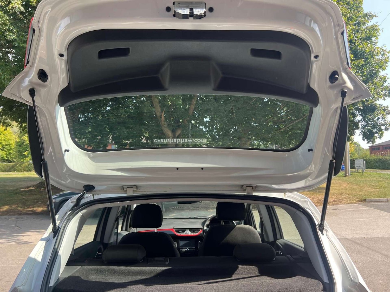 Used Vauxhall Corsa 2017 for sale - 76601123: Photo 10