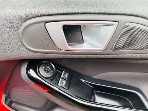 Used Ford Fiesta 2015 for sale - 76017962: Photo 36