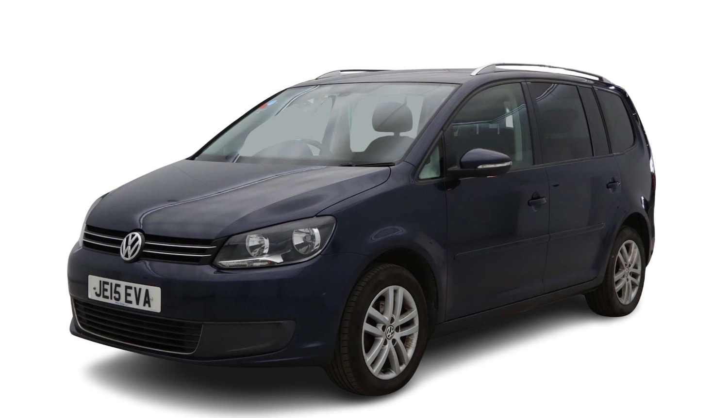 Used Volkswagen Touran 2015 for sale - 77979860: Photo 2