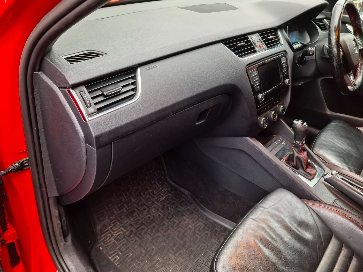 Used Skoda Octavia 2015 for sale - 76837443: Photo 21