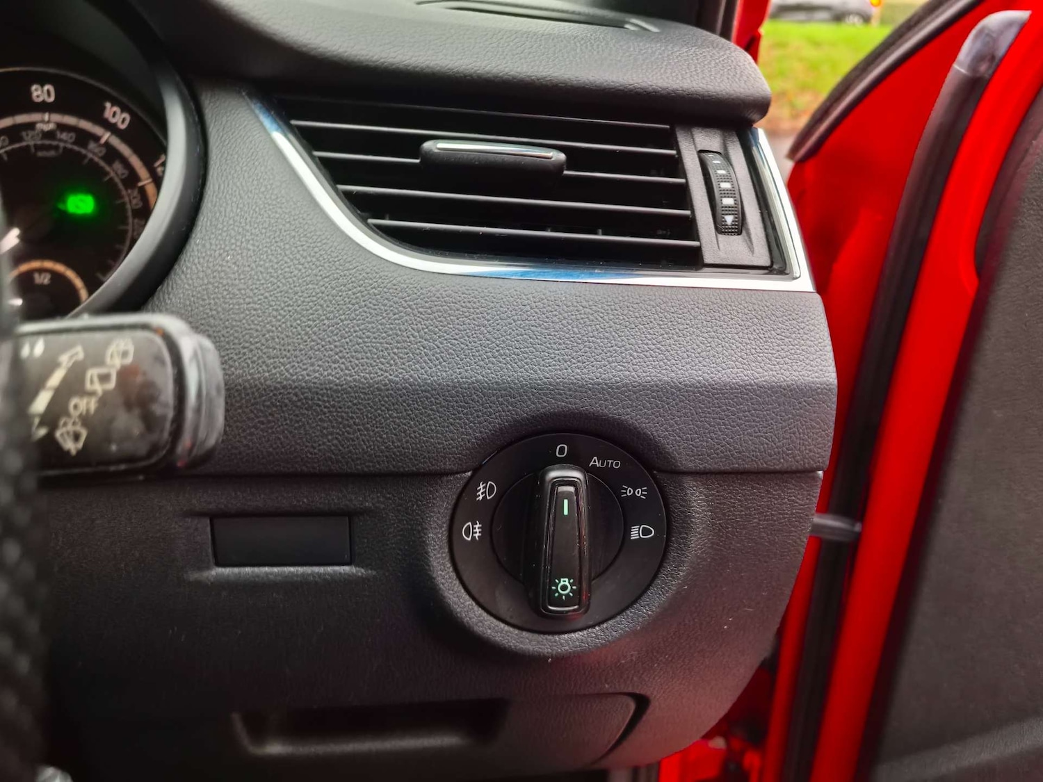 Used Skoda Octavia 2015 for sale - 76837443: Photo 34