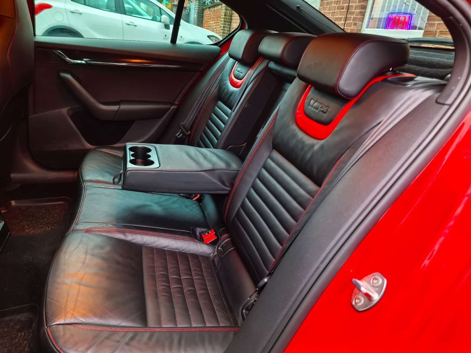 Used Skoda Octavia 2015 for sale - 76837443: Photo 39