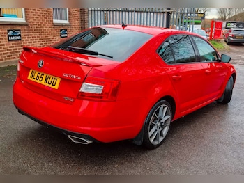 Used Skoda Octavia 2015 for sale - 76837443: Photo