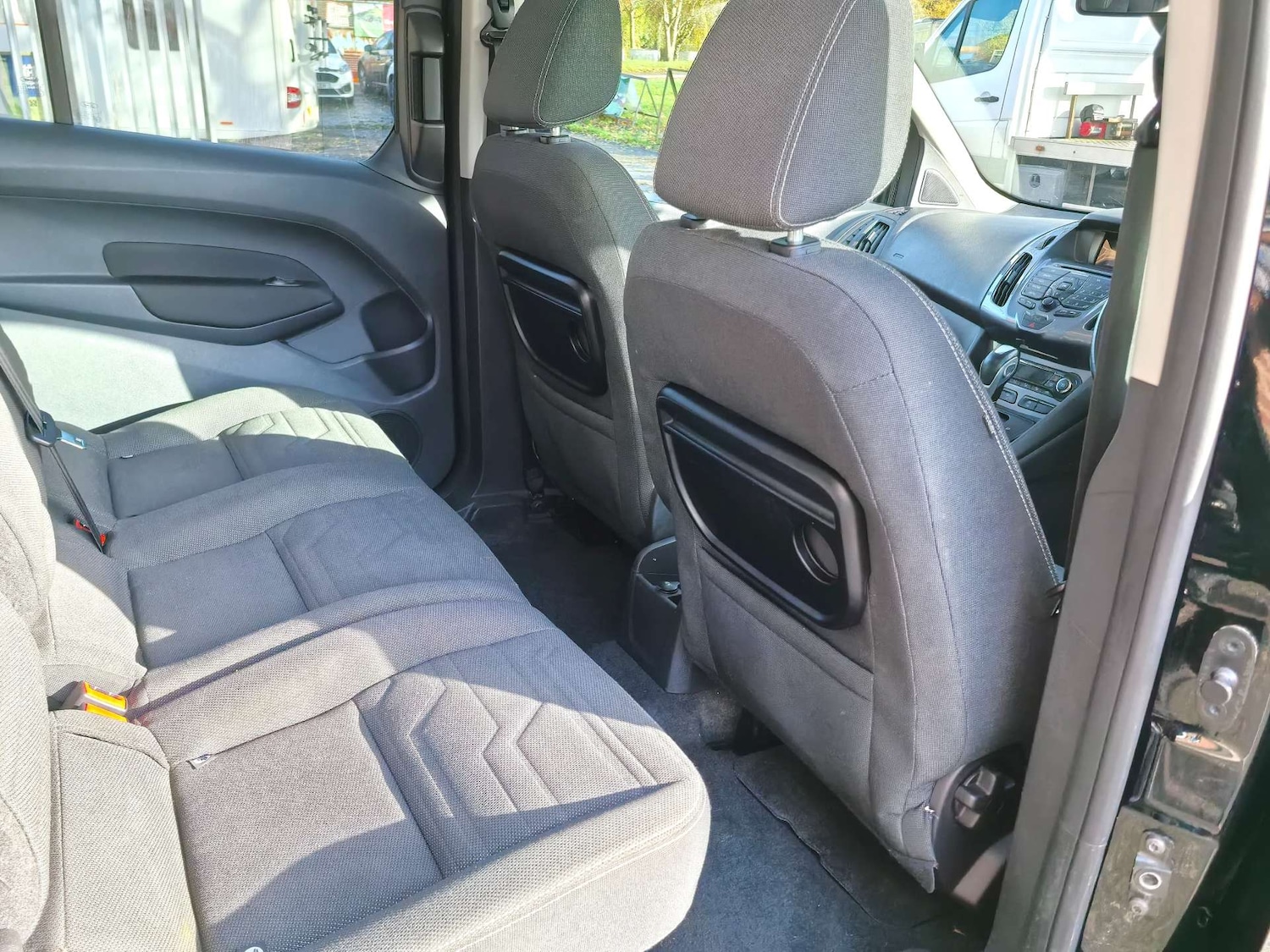 Used Ford Tourneo Connect 2016 for sale - 76517539: Photo 18