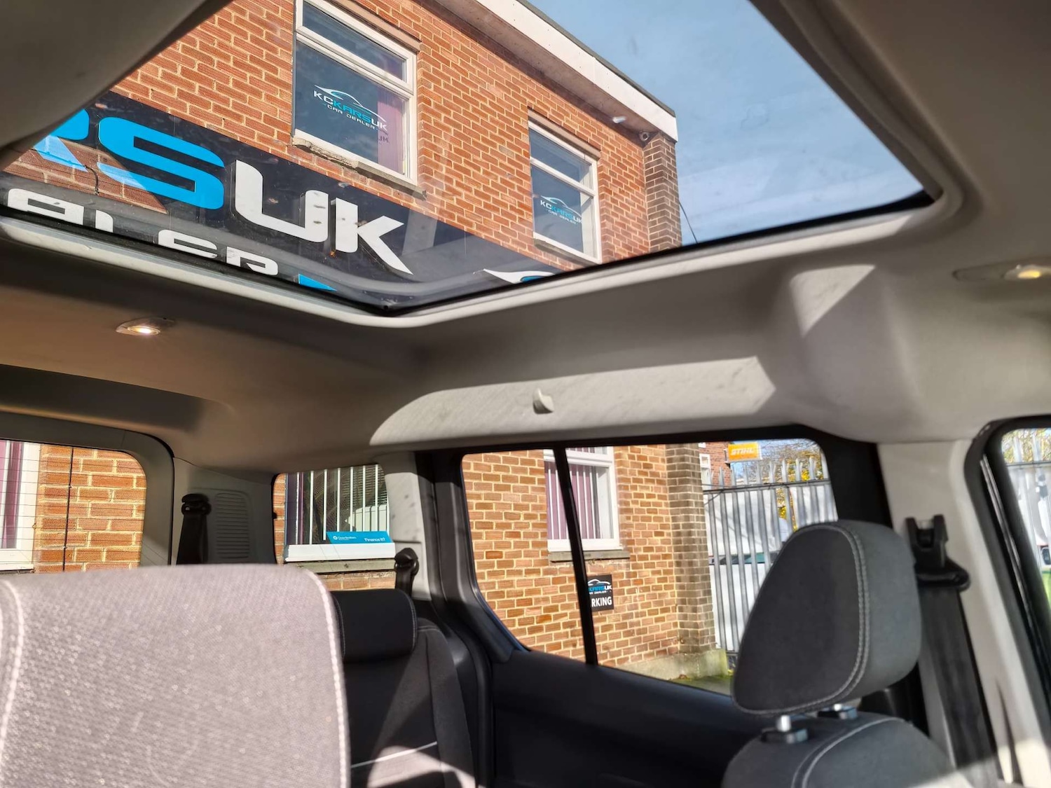 Used Ford Tourneo Connect 2016 for sale - 76517539: Photo 19