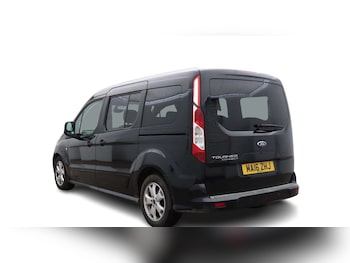 Used Ford Grand Tourneo Connect 2016 for sale - 76517539: Photo