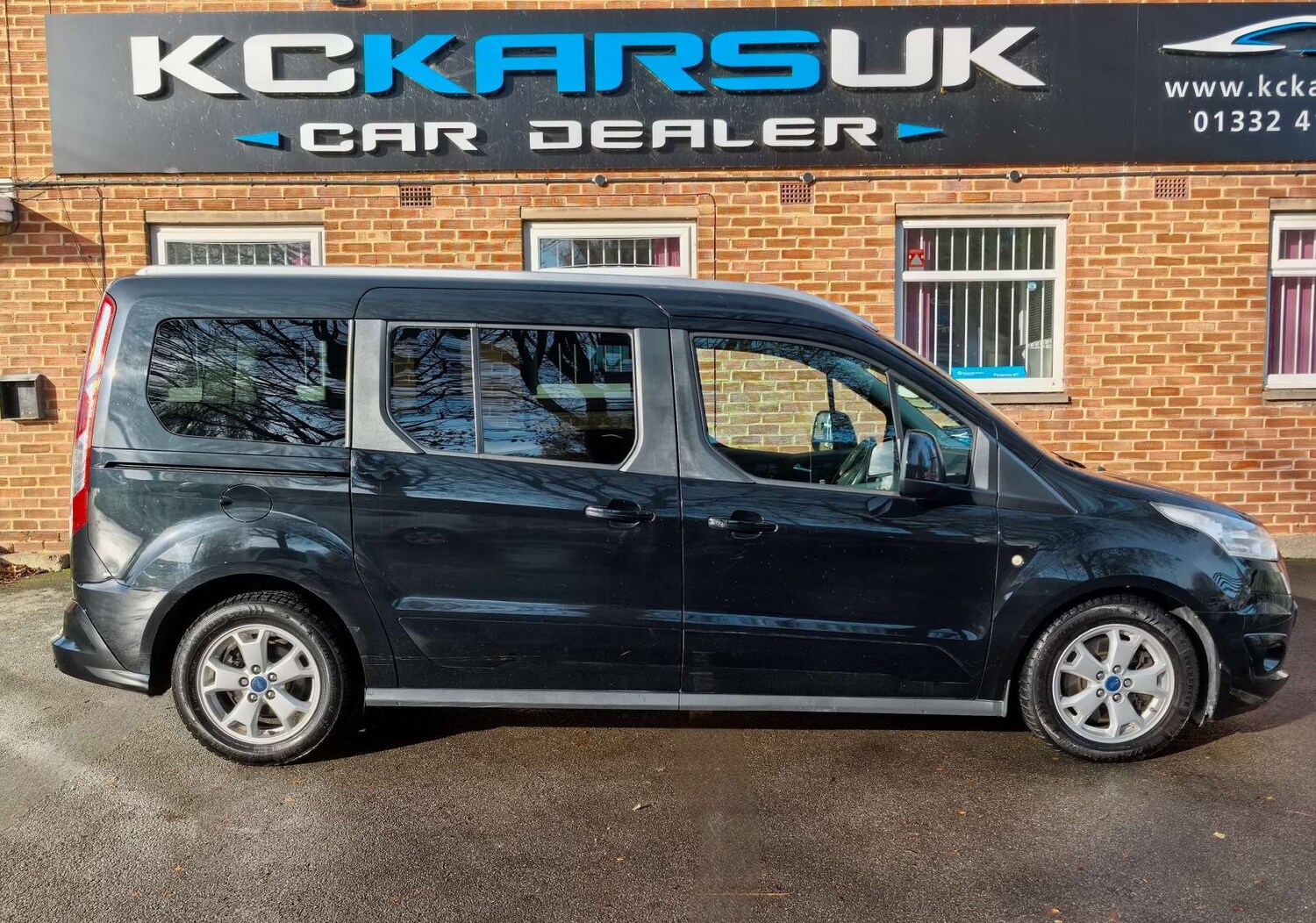 Used Ford Tourneo Connect 2016 for sale - 76517539: Photo 93