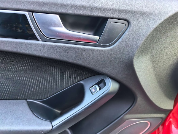 Used Audi A4 2015 for sale - 76249250: Photo 35