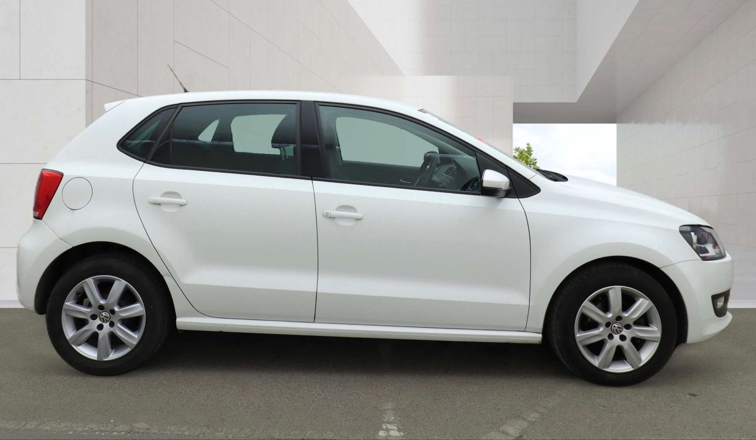 Used Volkswagen Polo 2014 for sale - 78139645: Photo 5