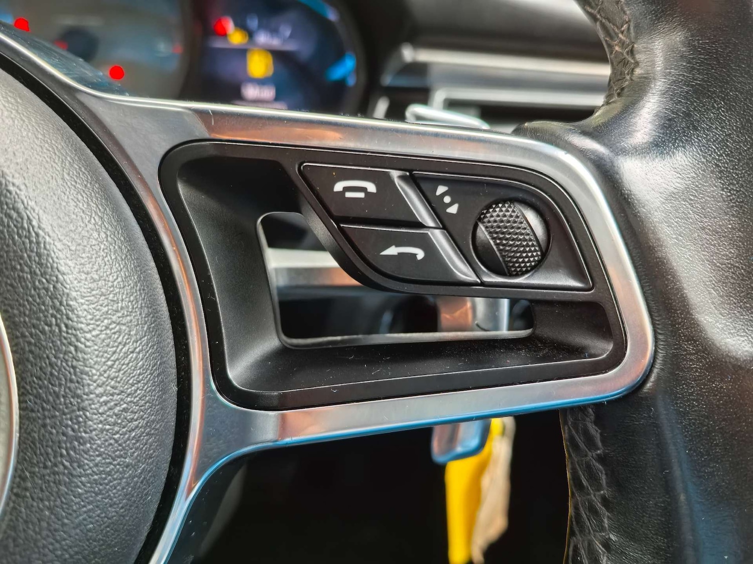 Used Porsche Macan 2015 for sale - 76602126: Photo 28