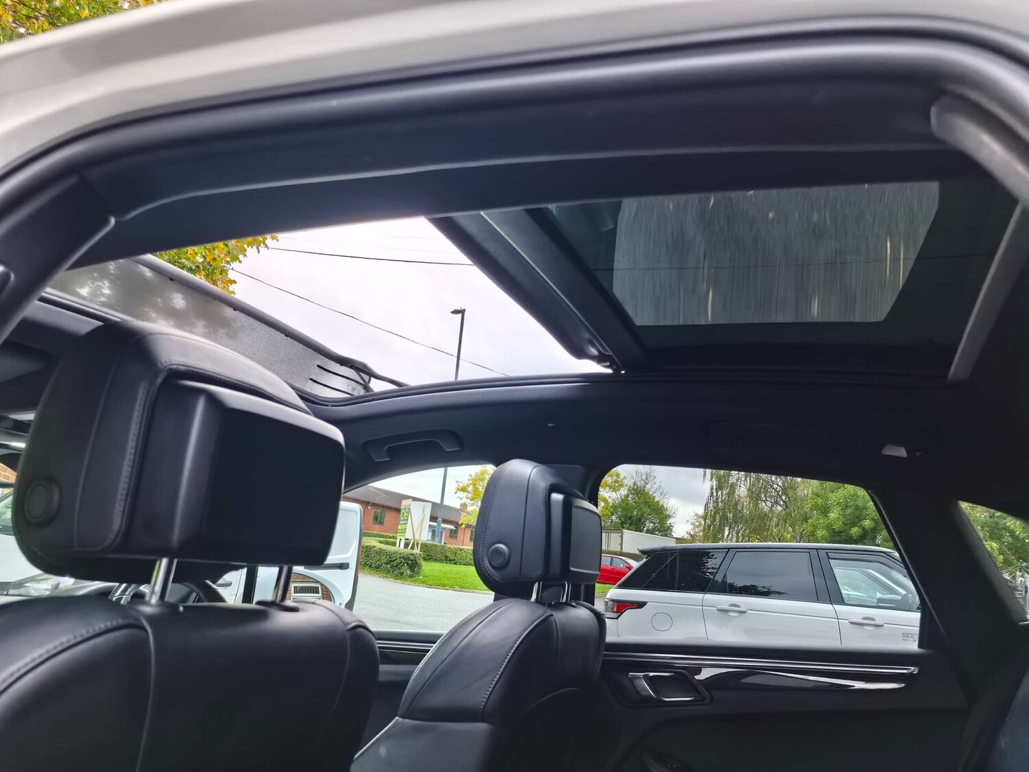 Used Porsche Macan 2015 for sale - 76602126: Photo 33