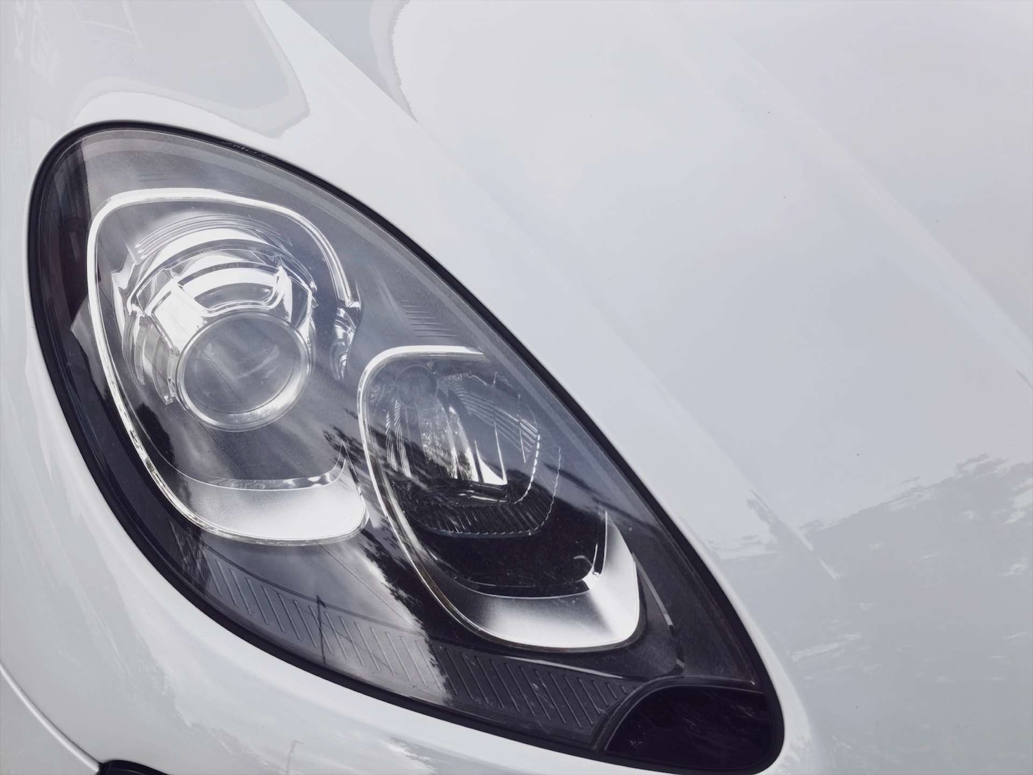 Used Porsche Macan 2015 for sale - 76602126: Photo 36