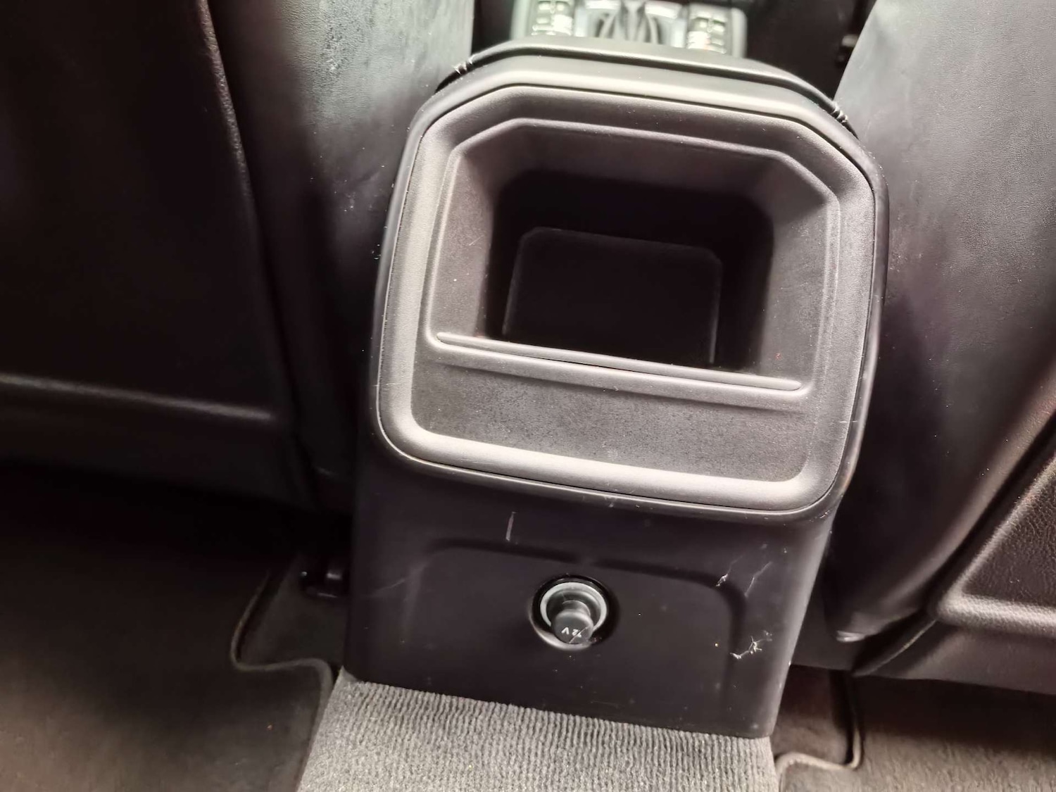 Used Porsche Macan 2015 for sale - 76602126: Photo 75