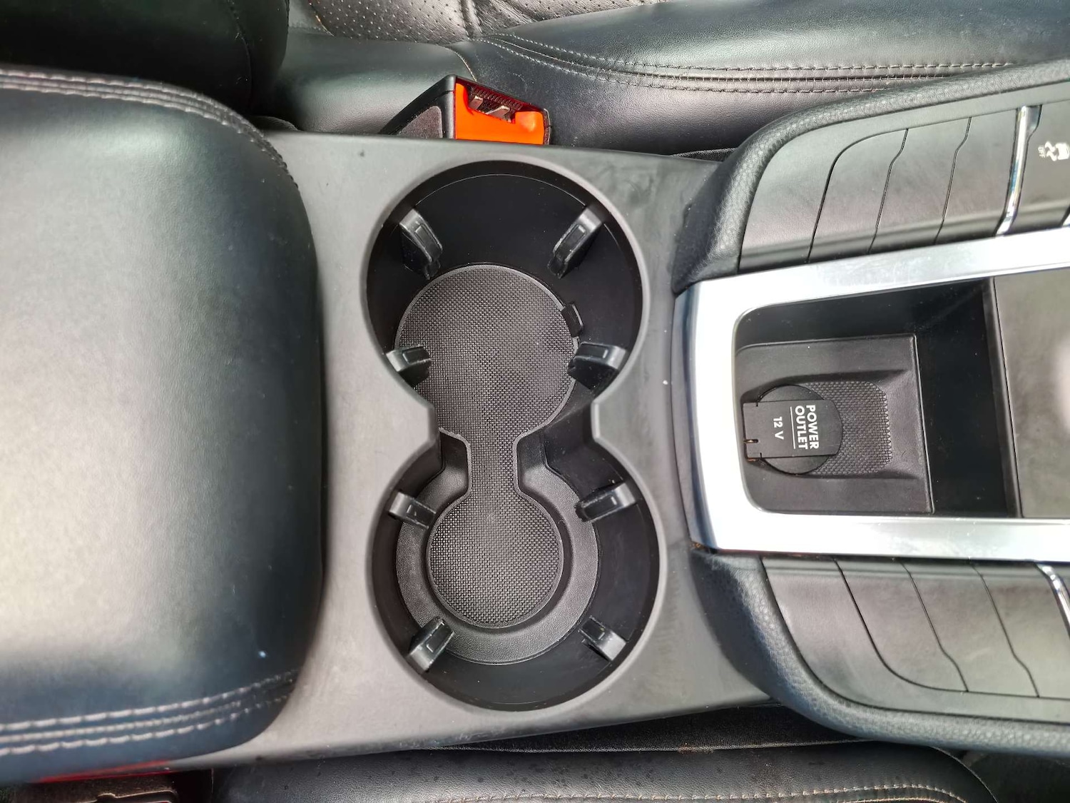 Used Porsche Macan 2015 for sale - 76602126: Photo 79