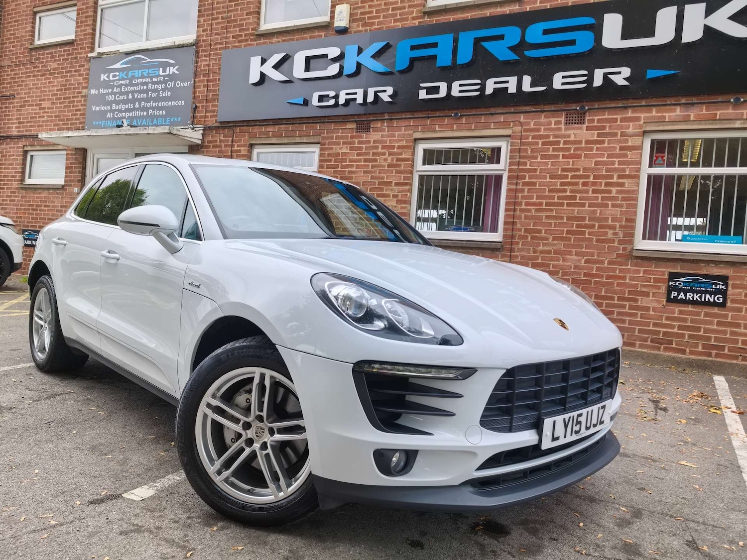 Used Porsche Macan 2015 for sale - 76602126: Photo 8