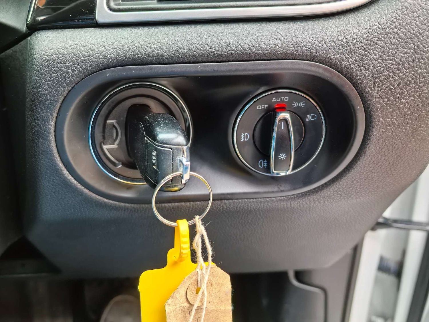 Used Porsche Macan 2015 for sale - 76602126: Photo 80