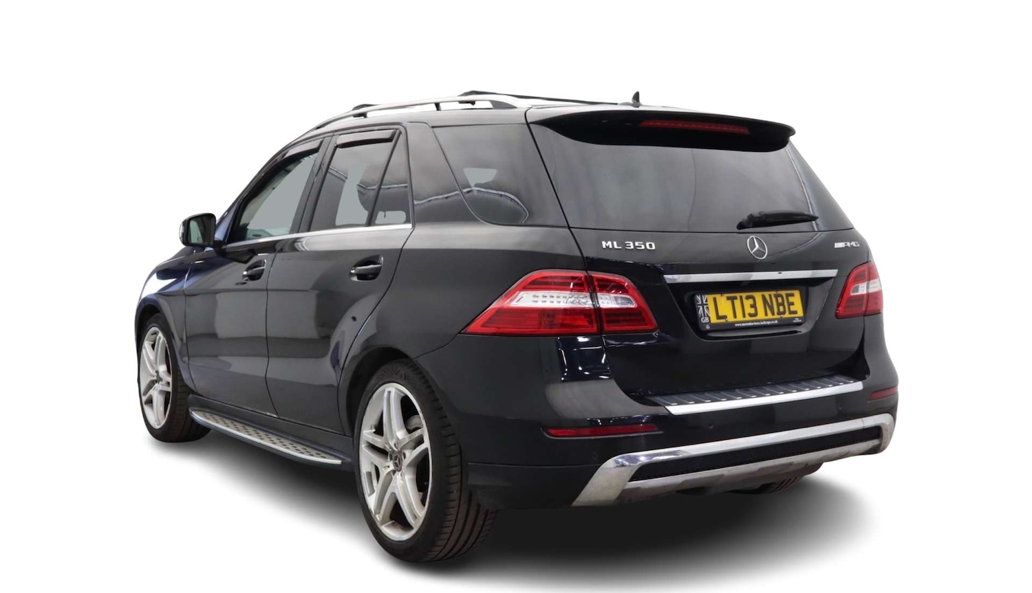 Used Mercedes-Benz M Class 2013 for sale - 77979864: Photo 3