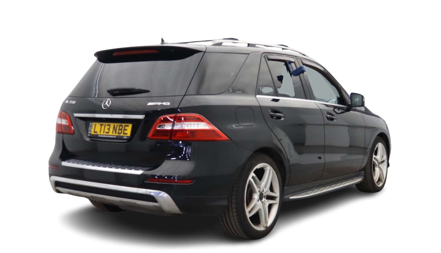 Used Mercedes-Benz M Class 2013 for sale - 77979864: Photo 4