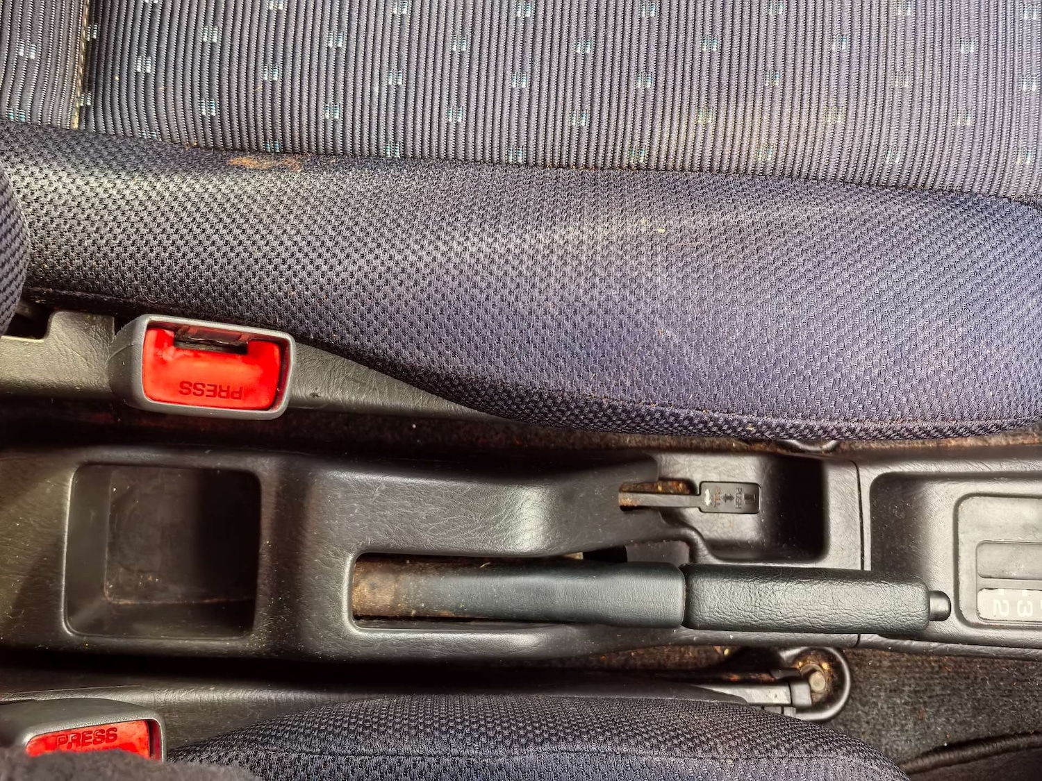 Used Daihatsu Sirion 2002 for sale - 76693607: Photo 21