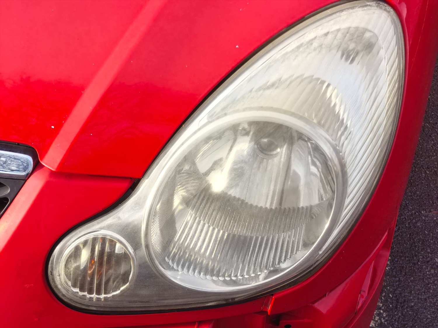 Used Daihatsu Sirion 2002 for sale - 76693607: Photo 35