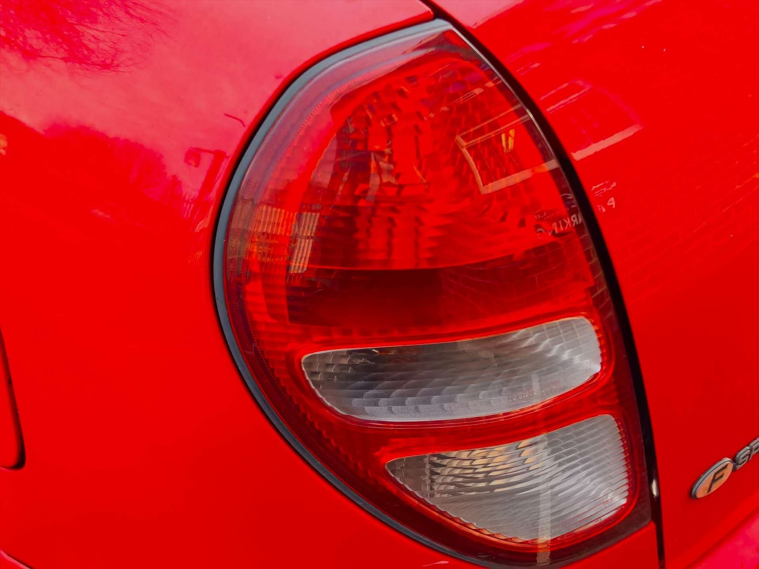 Used Daihatsu Sirion 2002 for sale - 76693607: Photo 38