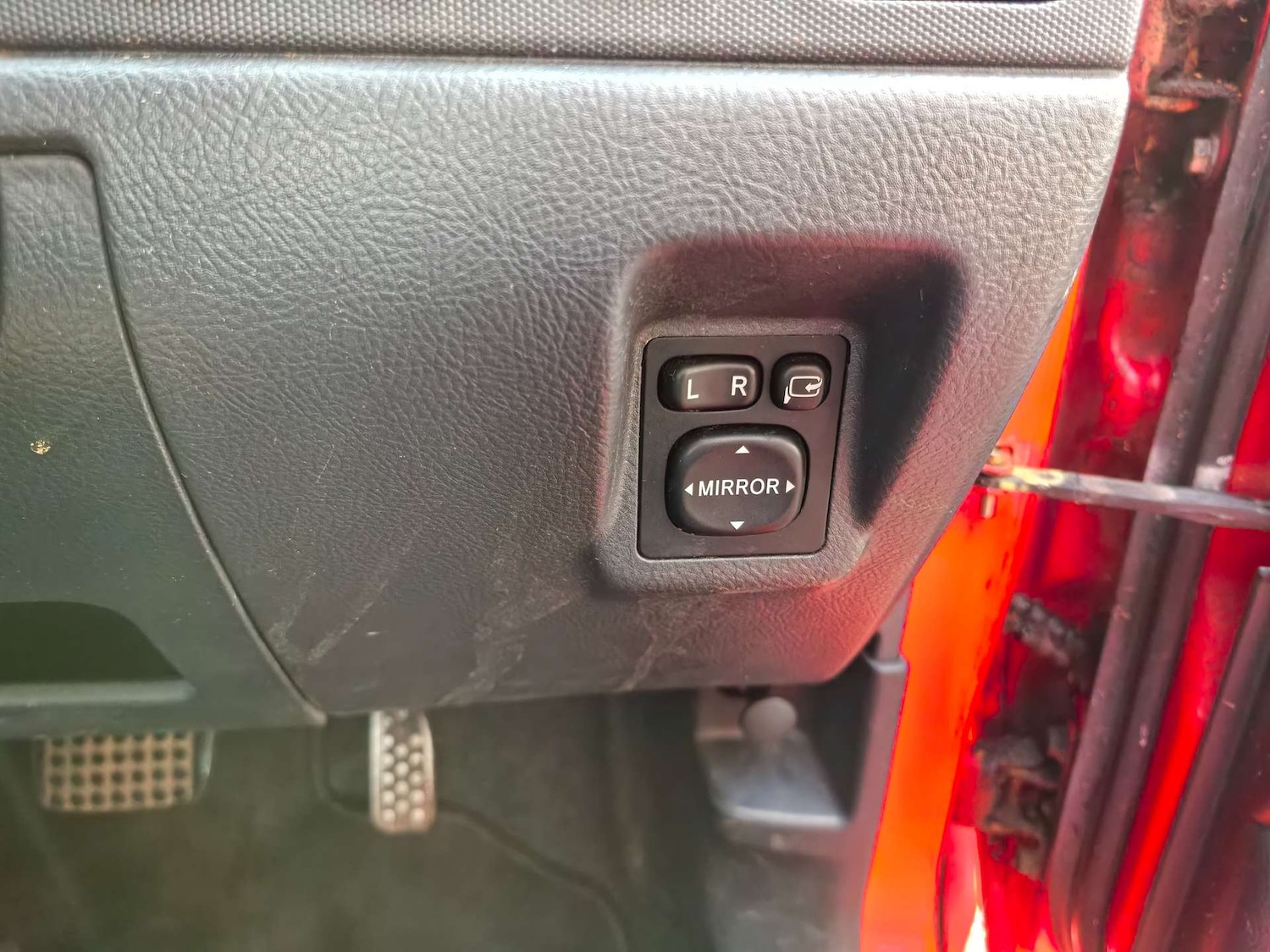 Used Daihatsu Sirion 2002 for sale - 76693607: Photo 55