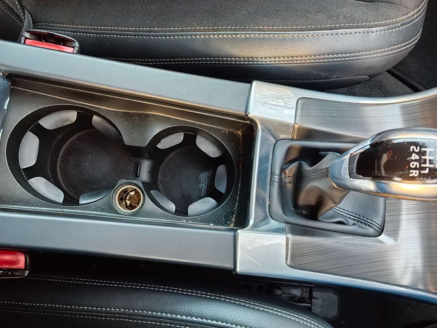 Used Volvo XC60 2015 for sale - 76855488: Photo 17