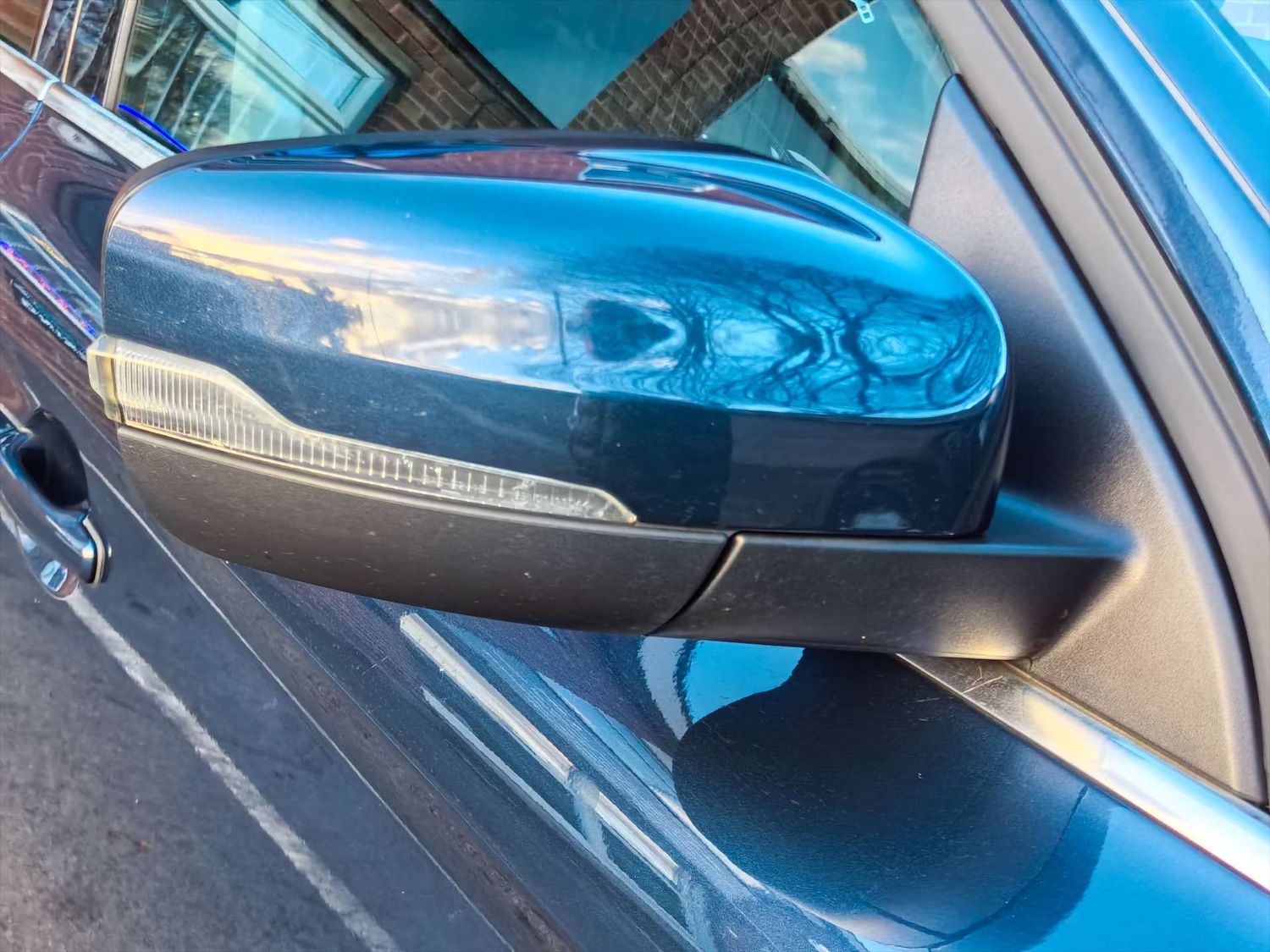 Used Volvo XC60 2015 for sale - 76855488: Photo 43