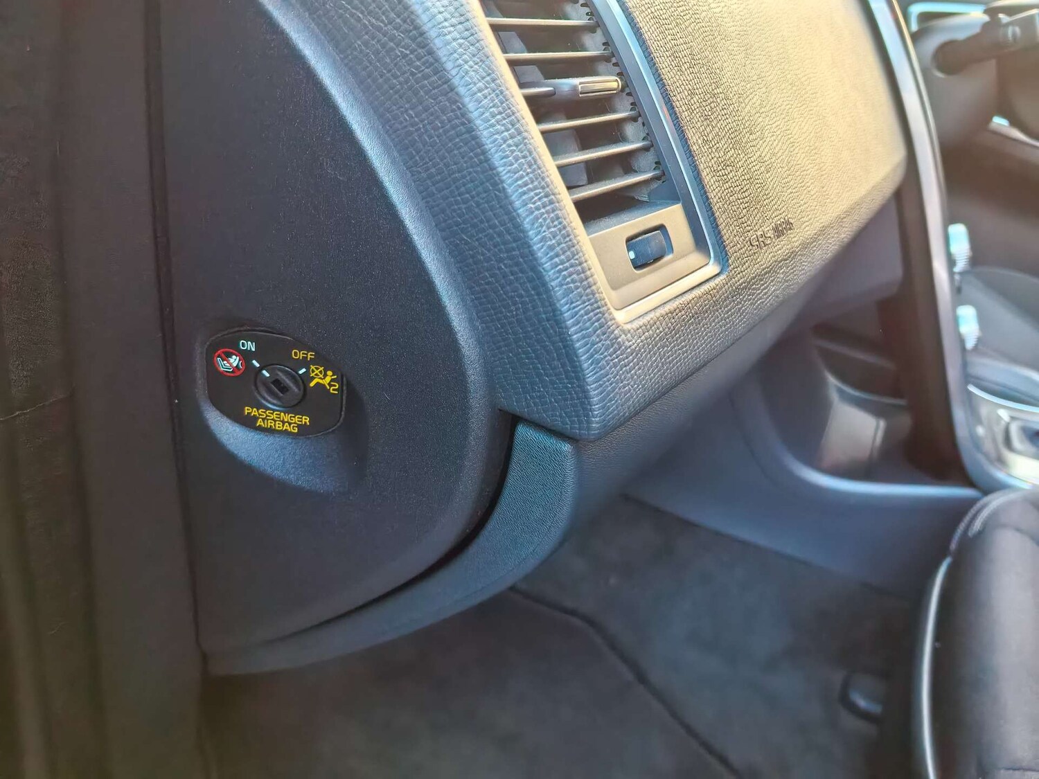 Used Volvo XC60 2015 for sale - 76855488: Photo 68