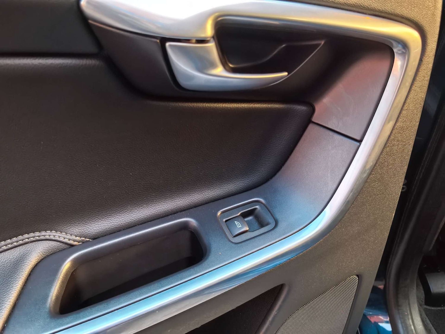 Used Volvo XC60 2015 for sale - 76855488: Photo 73