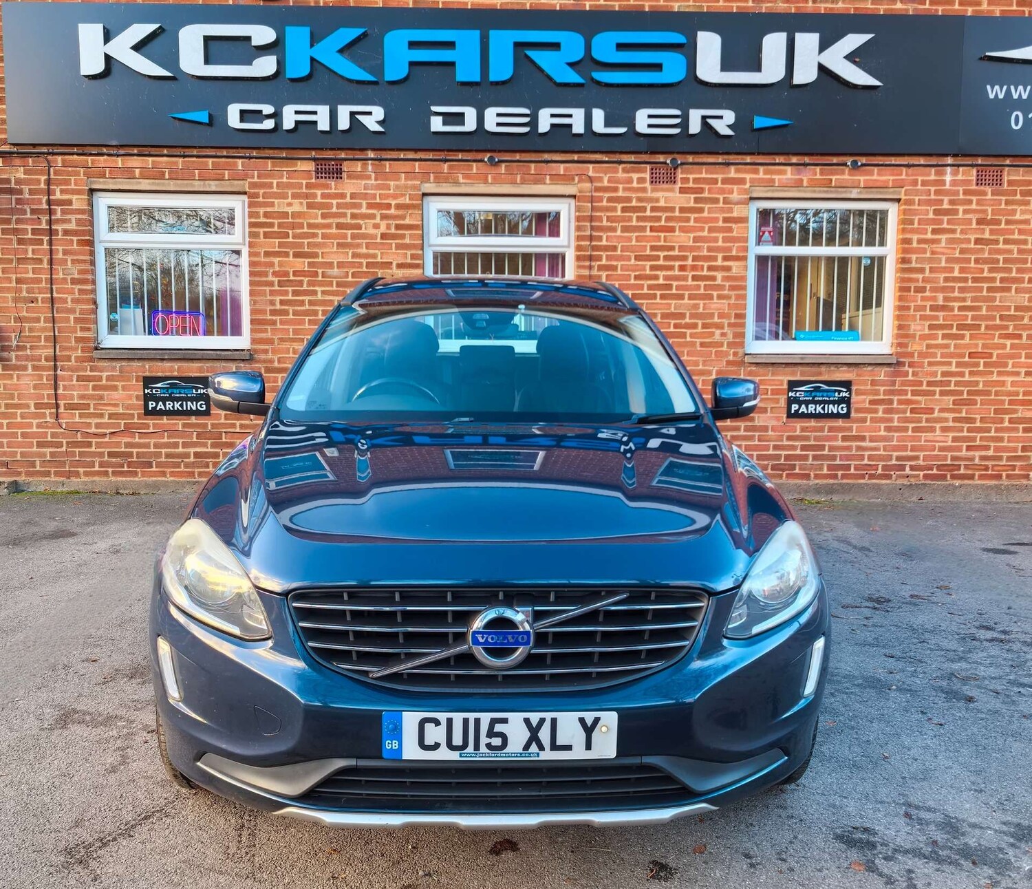 Used Volvo XC60 2015 for sale - 76855488: Photo 8