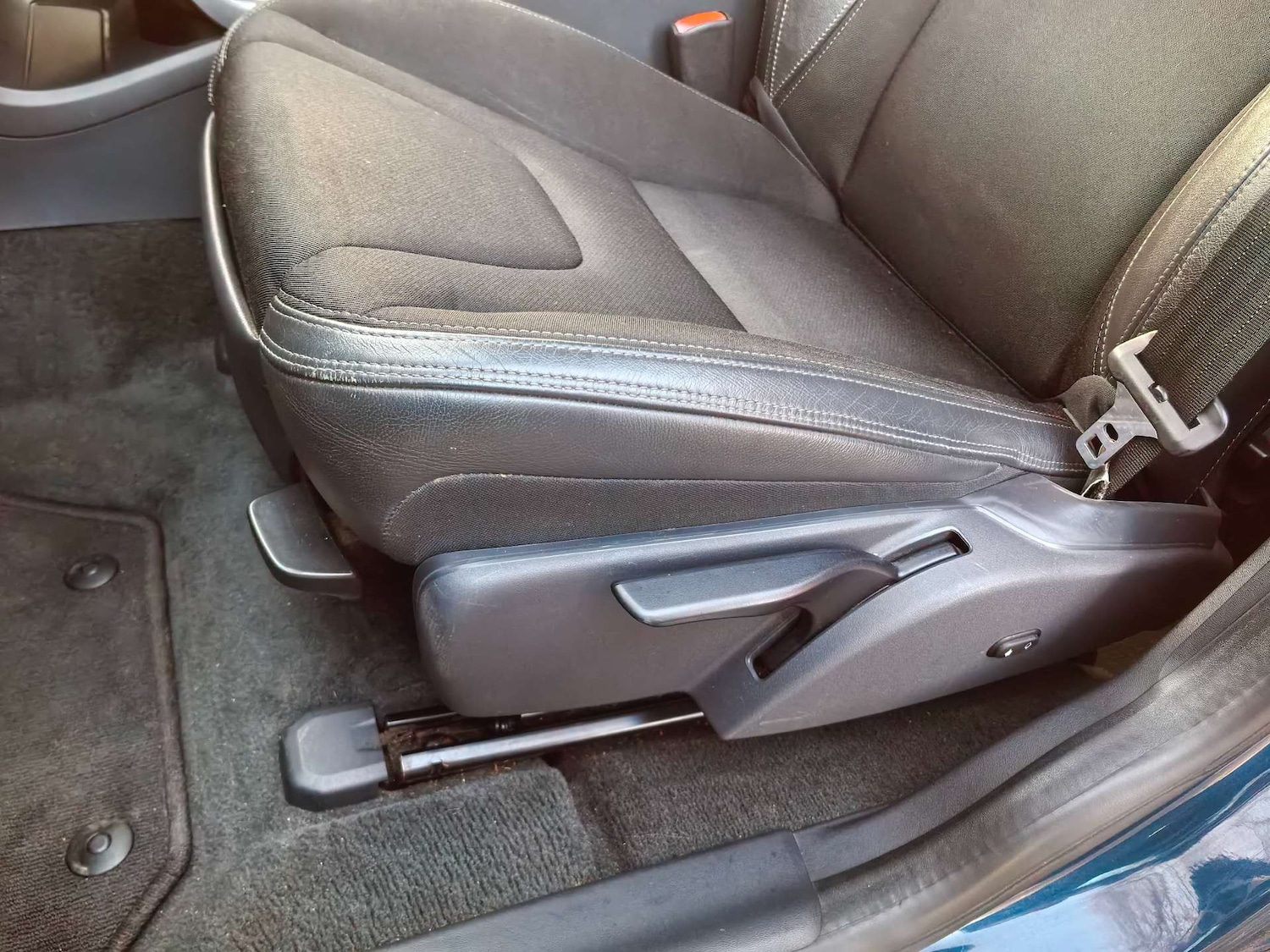 Used Volvo XC60 2015 for sale - 76855488: Photo 80