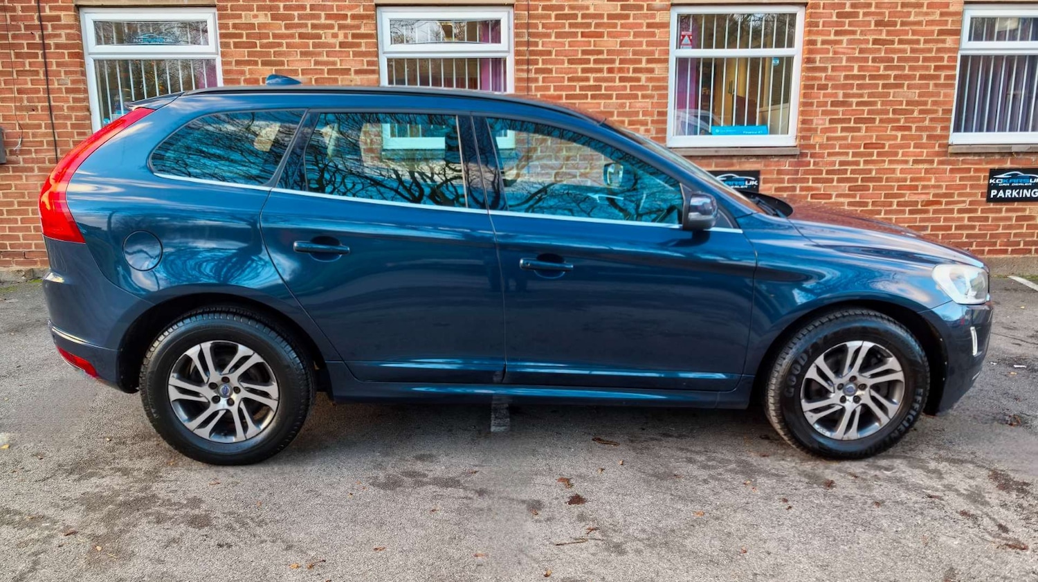 Used Volvo XC60 2015 for sale - 76855488: Photo 91