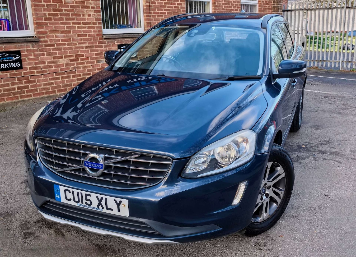 Used Volvo XC60 2015 for sale - 76855488: Photo 98