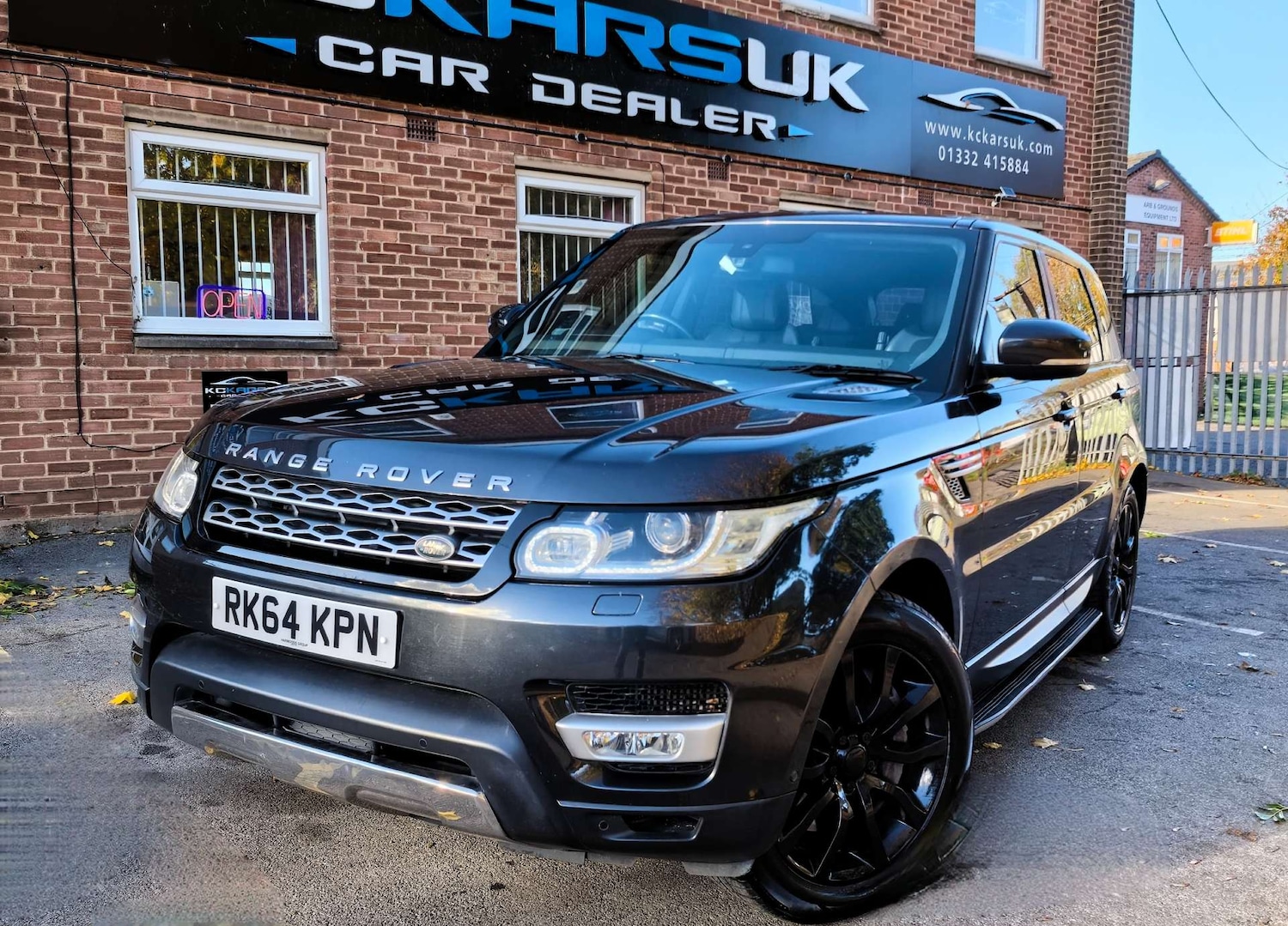 Used Land Rover Range Rover Sport 2014 for sale - 76602206: Photo 9