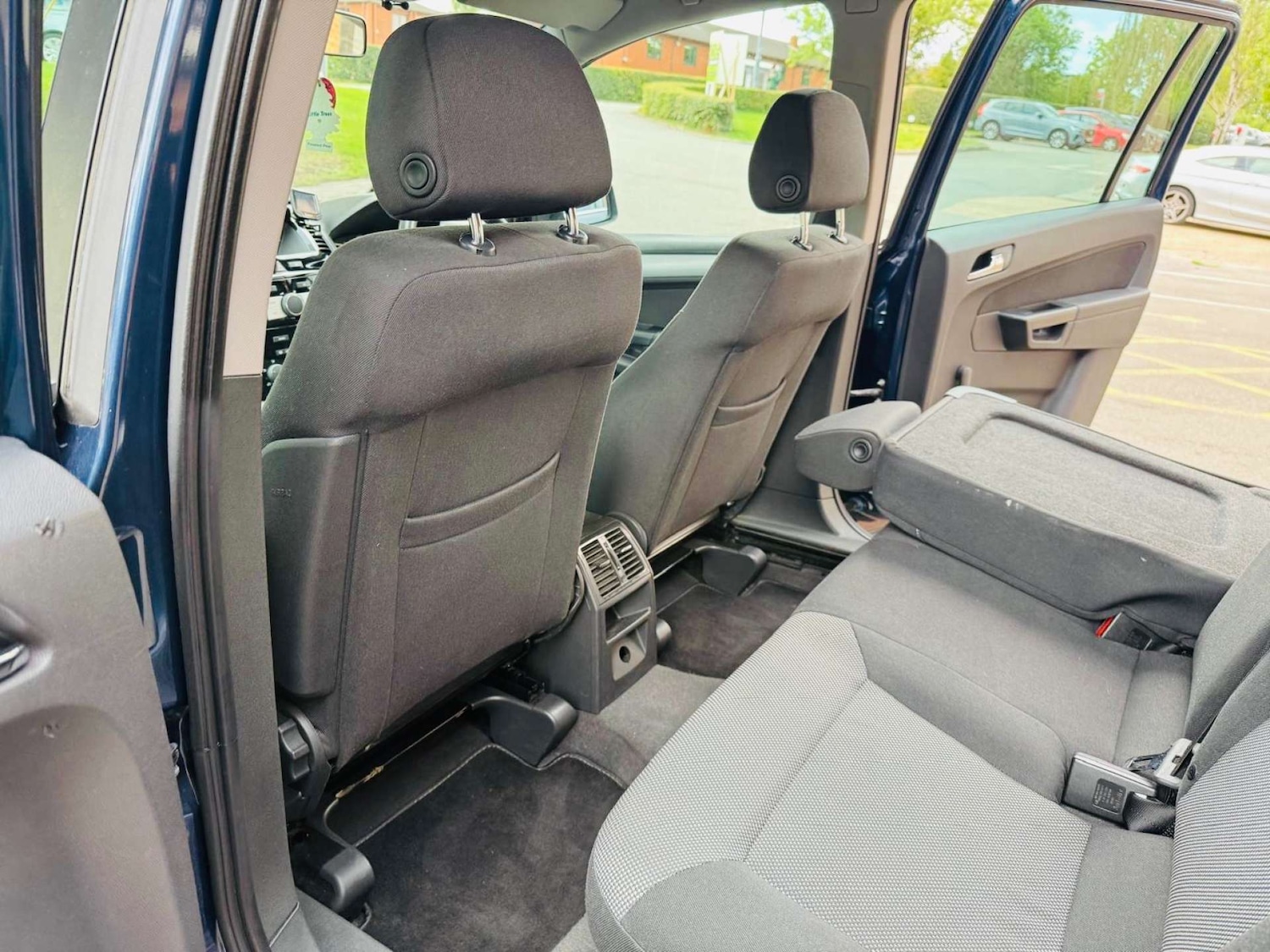 Used Vauxhall Zafira 2011 for sale - 76004762: Photo 20