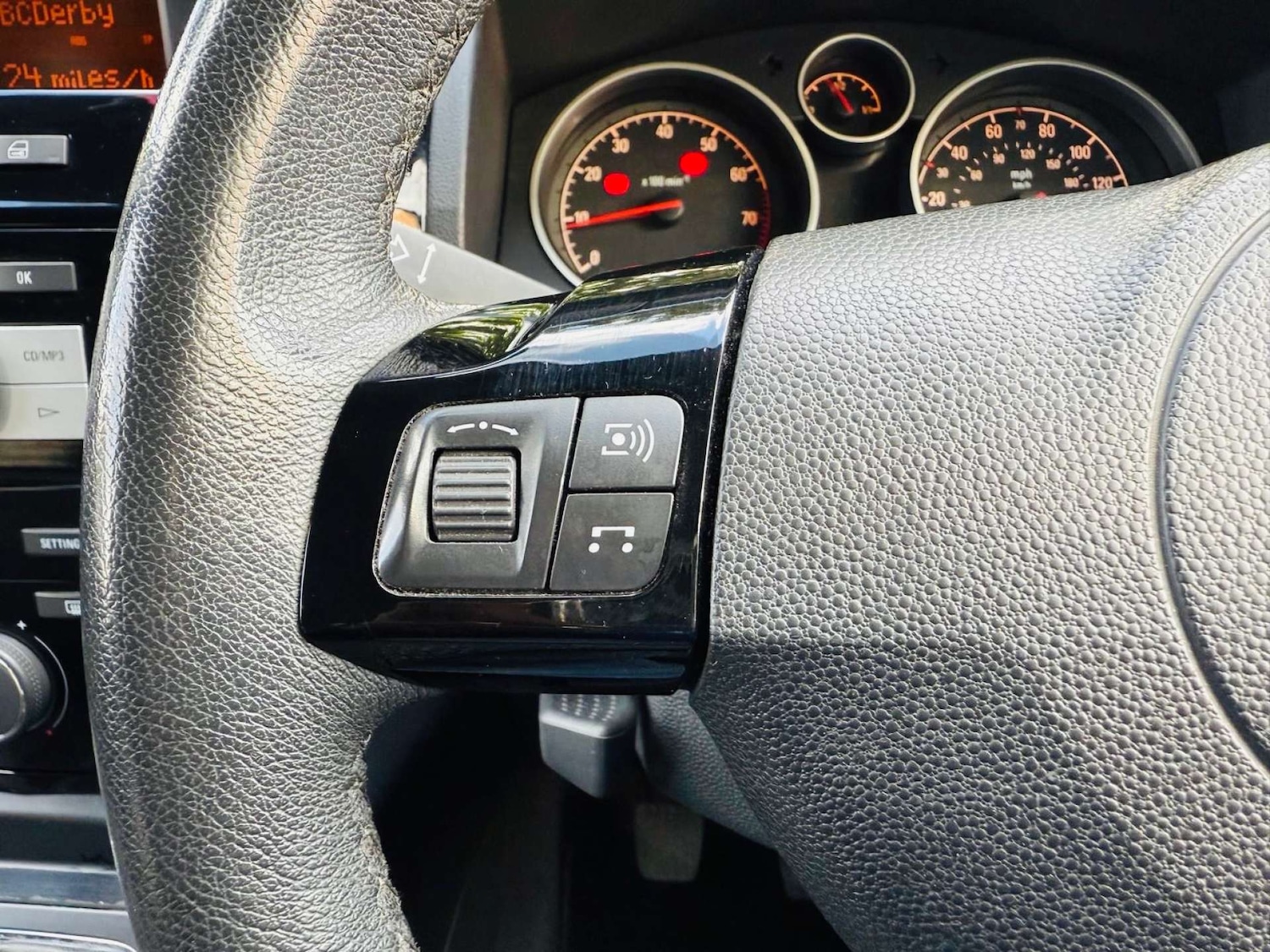 Used Vauxhall Zafira 2011 for sale - 76004762: Photo 21
