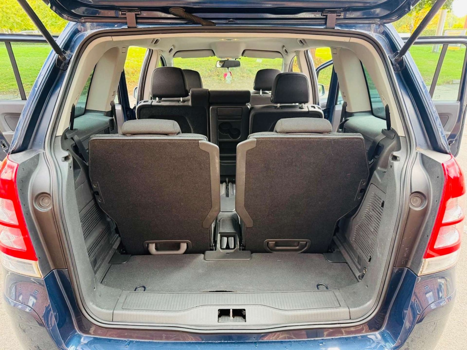 Used Vauxhall Zafira 2011 for sale - 76004762: Photo 22
