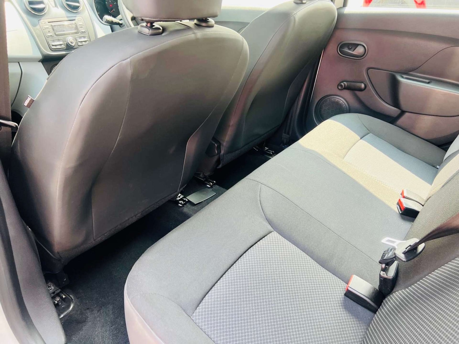 Used Dacia Sandero 2013 for sale - 76600667: Photo 17