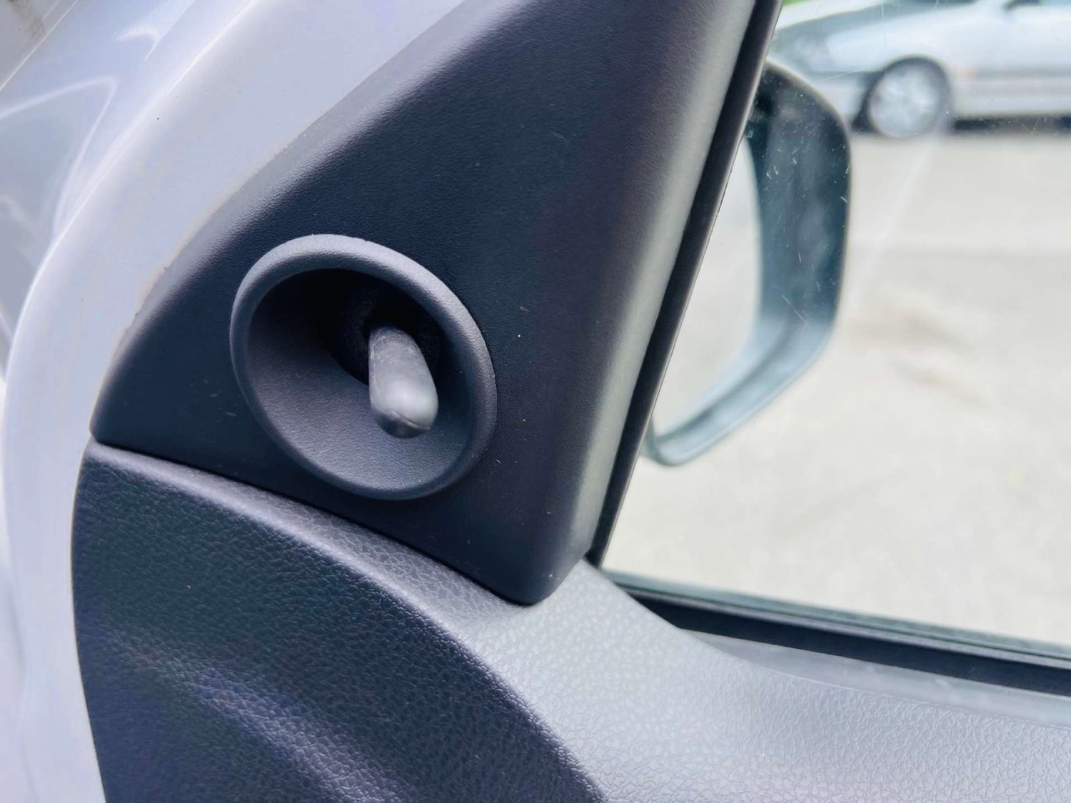 Used Dacia Sandero 2013 for sale - 76600667: Photo 42