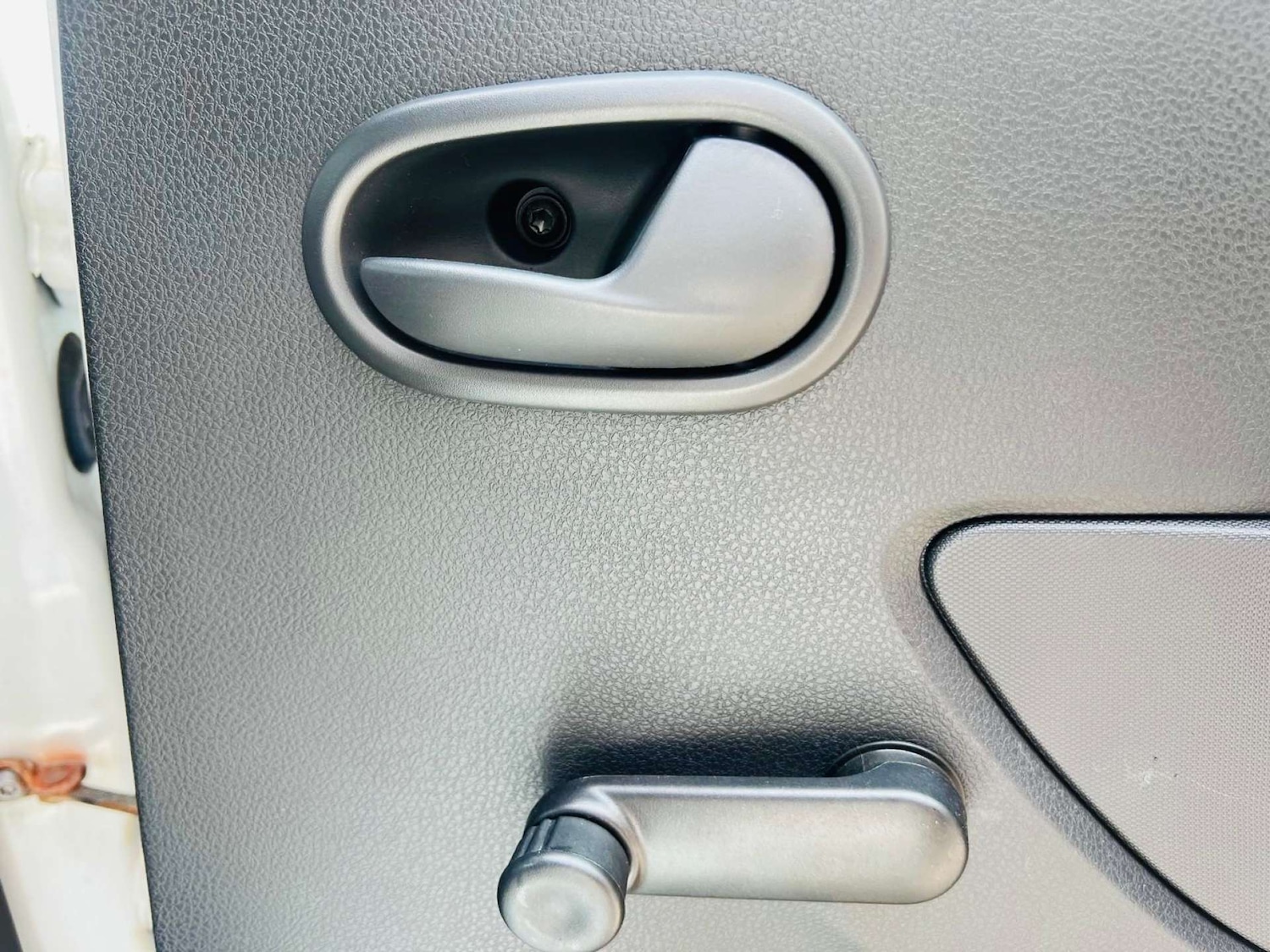 Used Dacia Sandero 2013 for sale - 76600667: Photo 44