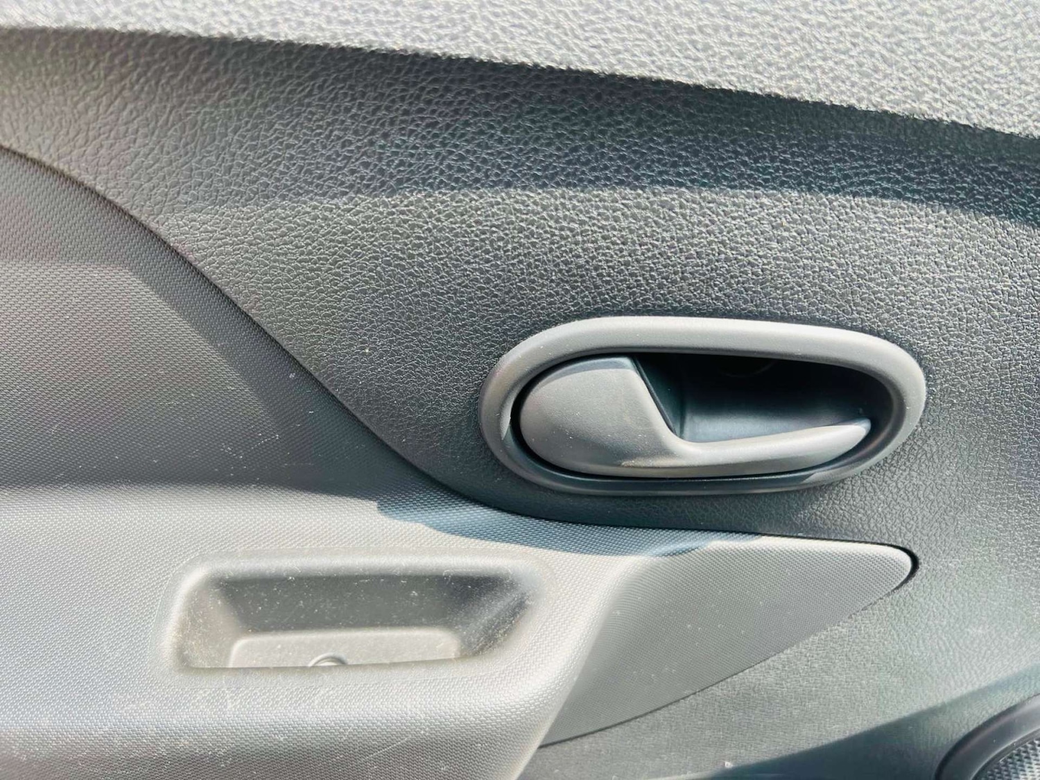 Used Dacia Sandero 2013 for sale - 76600667: Photo 47