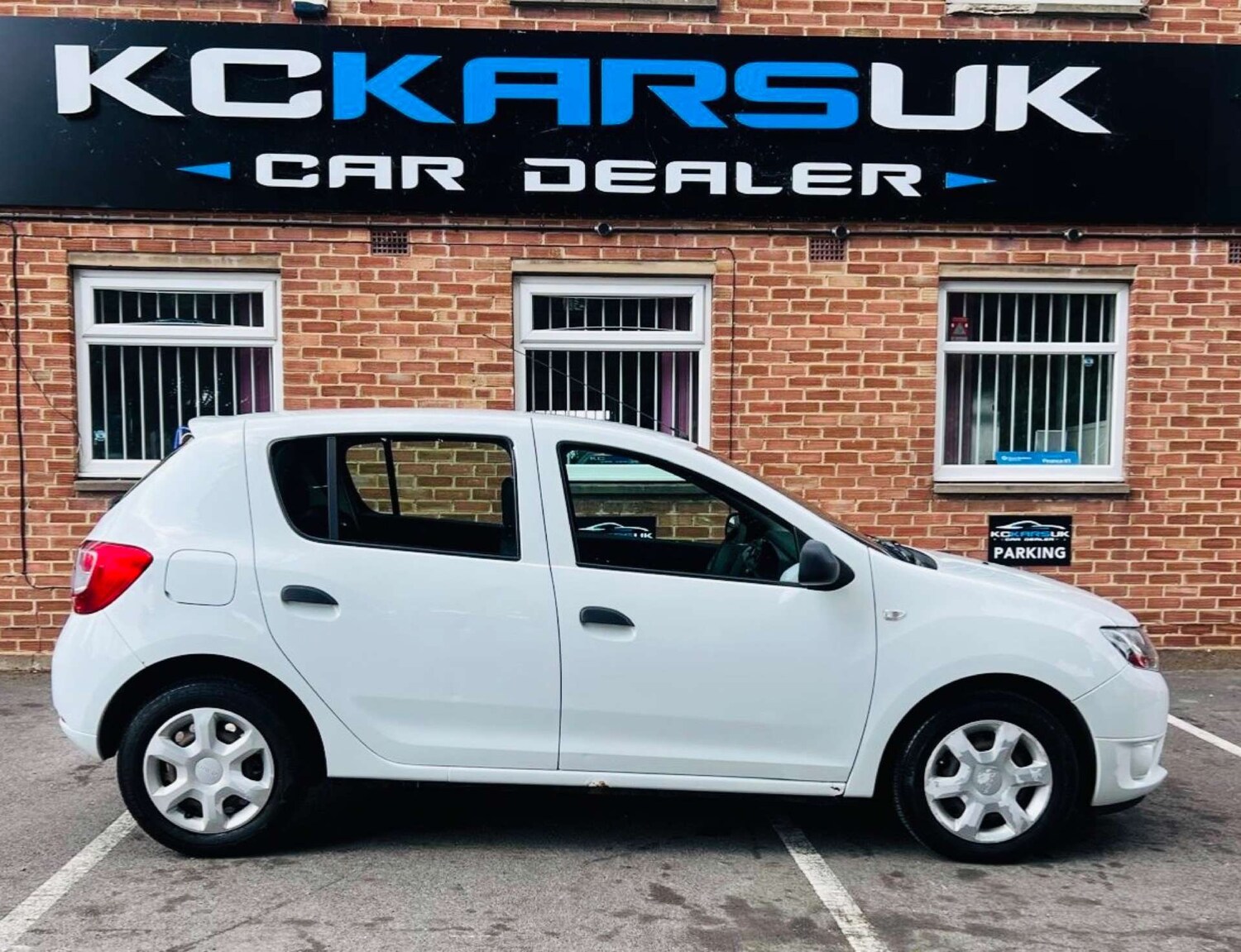 Used Dacia Sandero 2013 for sale - 76600667: Photo 65