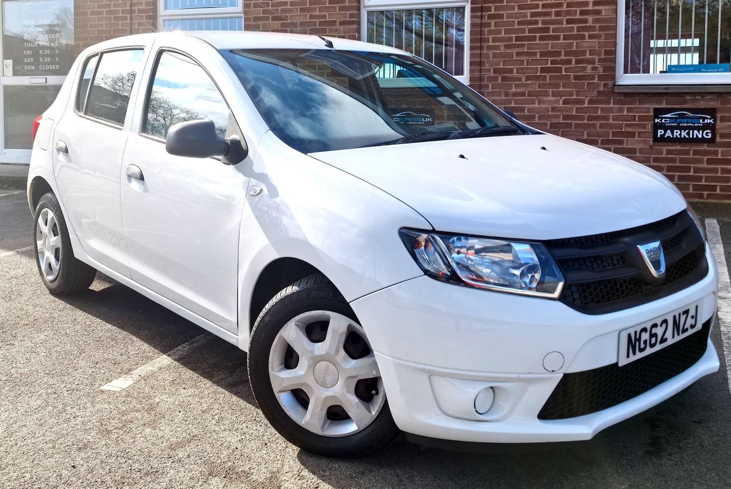 Used Dacia Sandero 2013 for sale - 76600667: Photo 79