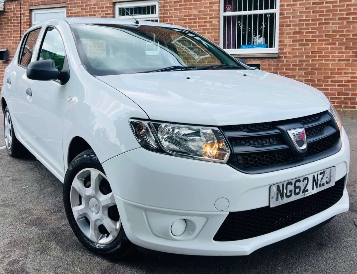 Used Dacia Sandero 2013 for sale - 76600667: Photo 8