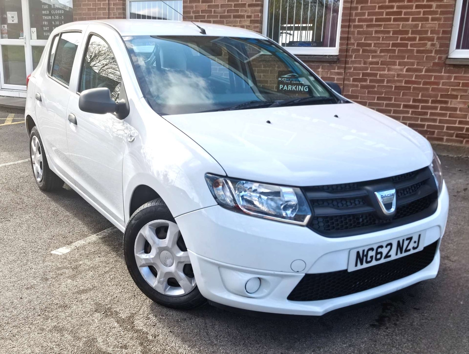 Used Dacia Sandero 2013 for sale - 76600667: Photo 81