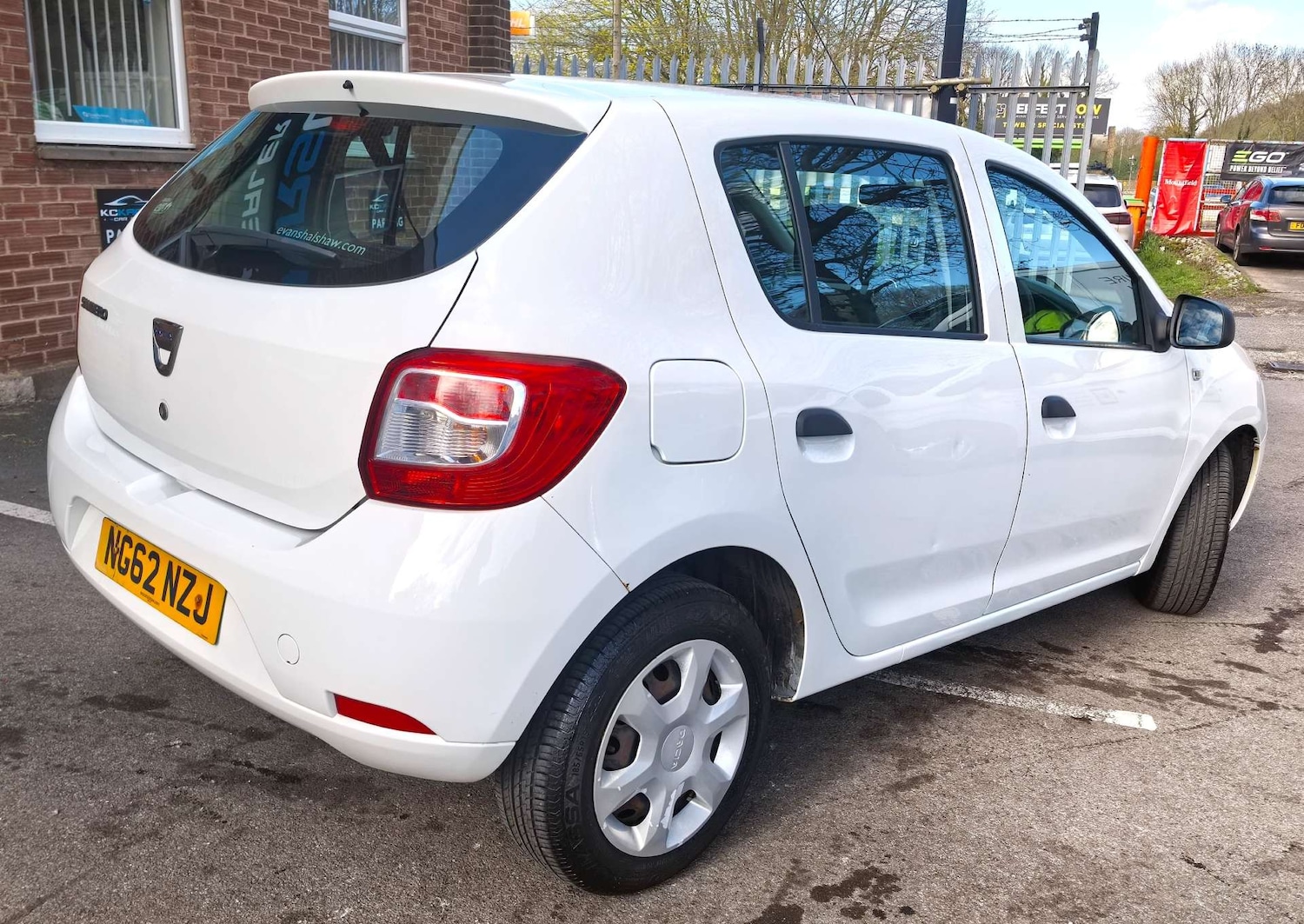 Used Dacia Sandero 2013 for sale - 76600667: Photo 95