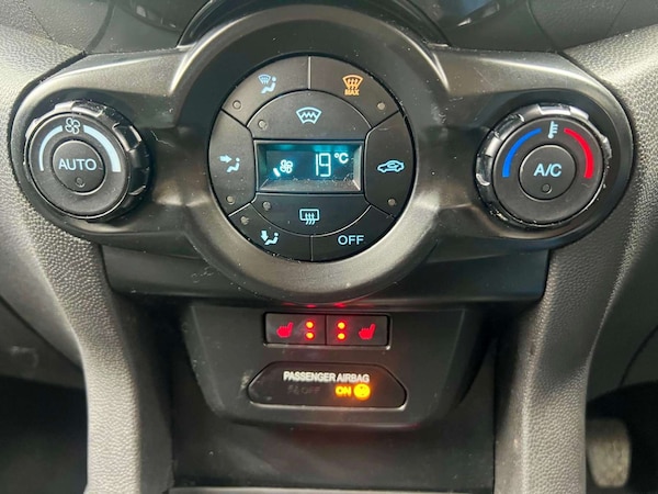 Used Ford Ecosport 2015 for sale - 76278469: Photo 12