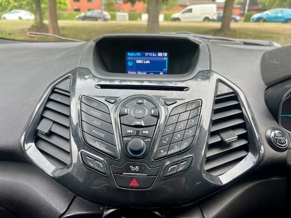 Used Ford Ecosport 2015 for sale - 76278469: Photo 17