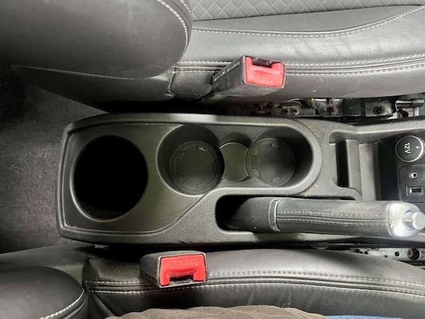 Used Ford Ecosport 2015 for sale - 76278469: Photo 31